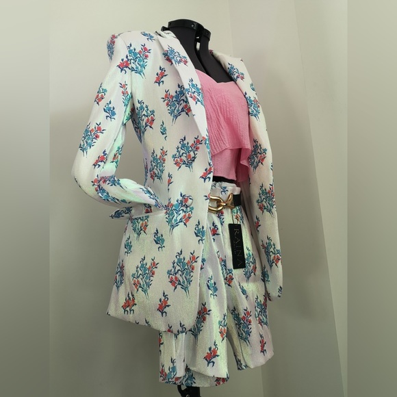 Area - Iridescent floral-print twill Shorts - Size 0-2 - Picture 2 of 3